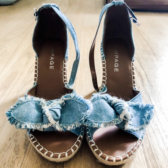 Shoes- wedges - Picture 1 of 2